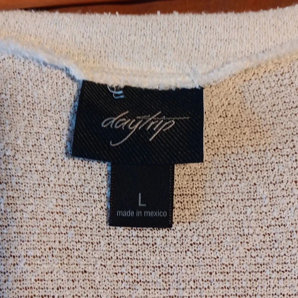 DAYTRIP TOP SIZE L - Picture 3 of 7